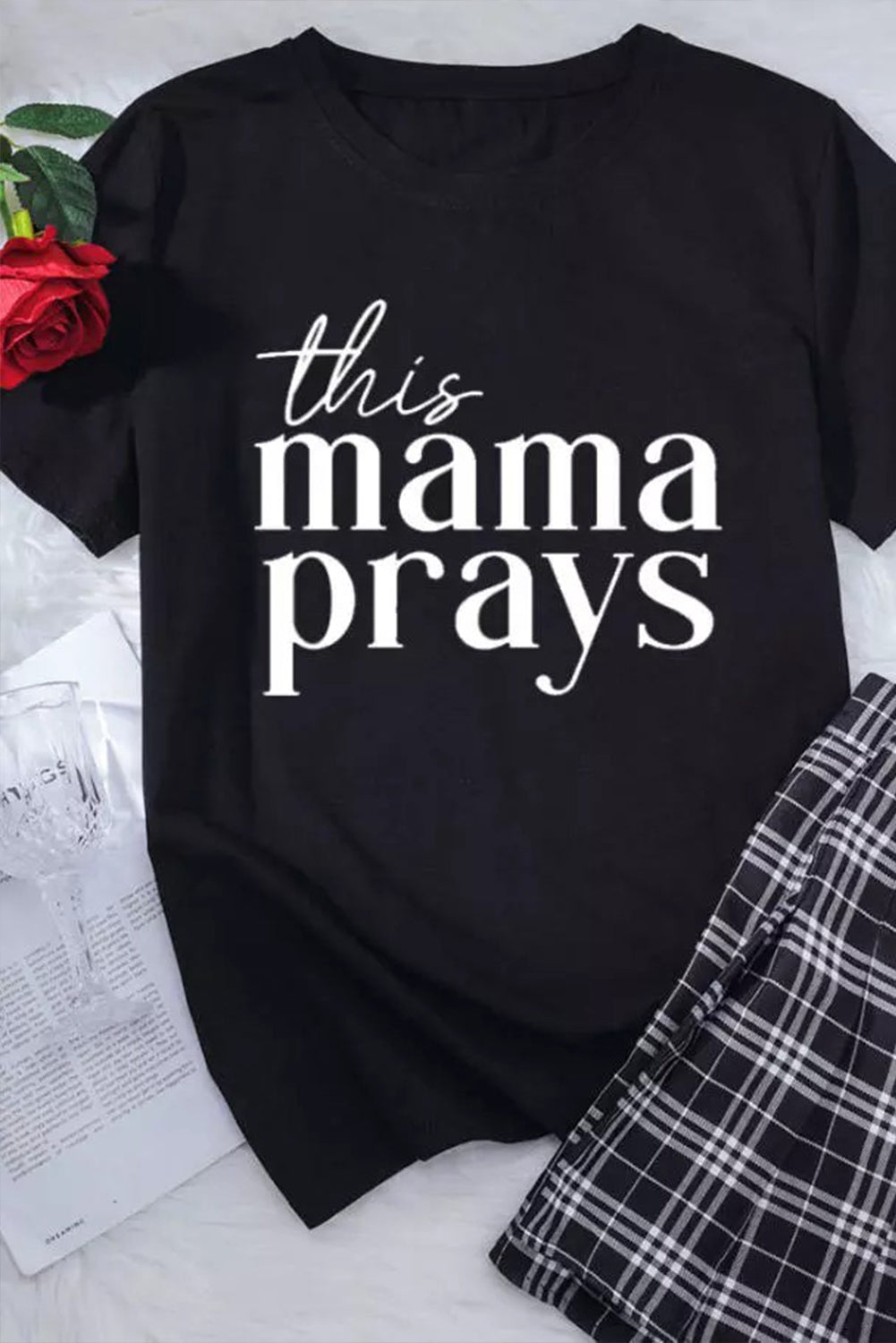 Black This mama prays Graphic Plain Tee
