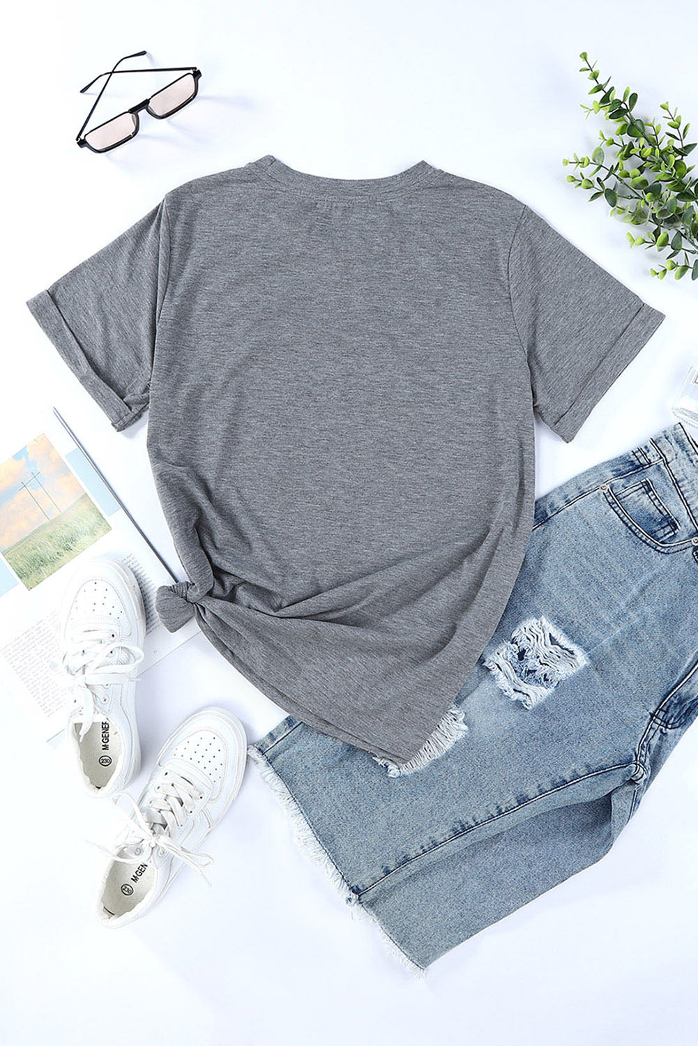 Gray EVERYONE Was Thinking It Graphic Tee