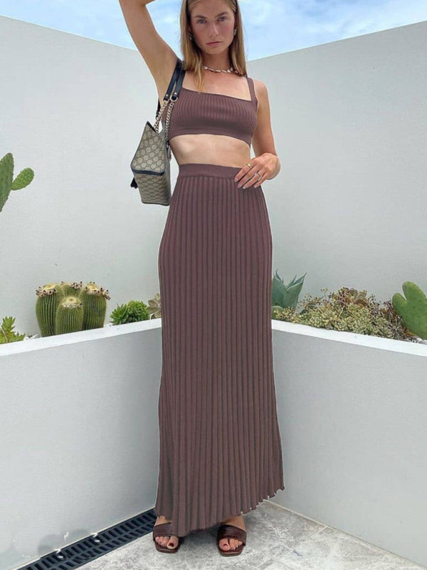 2 piece Knitted Camisole Skirt Elegant Sleeveless Short Top Pleated Skirt Set