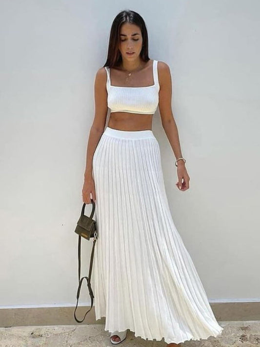 2 piece Knitted Camisole Skirt Elegant Sleeveless Short Top Pleated Skirt Set