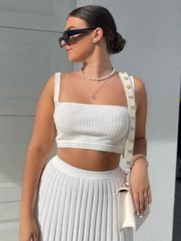 2 piece Knitted Camisole Skirt Elegant Sleeveless Short Top Pleated Skirt Set